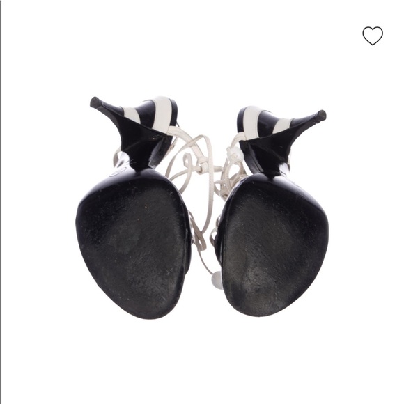 Chanel heels - Picture 5 of 6